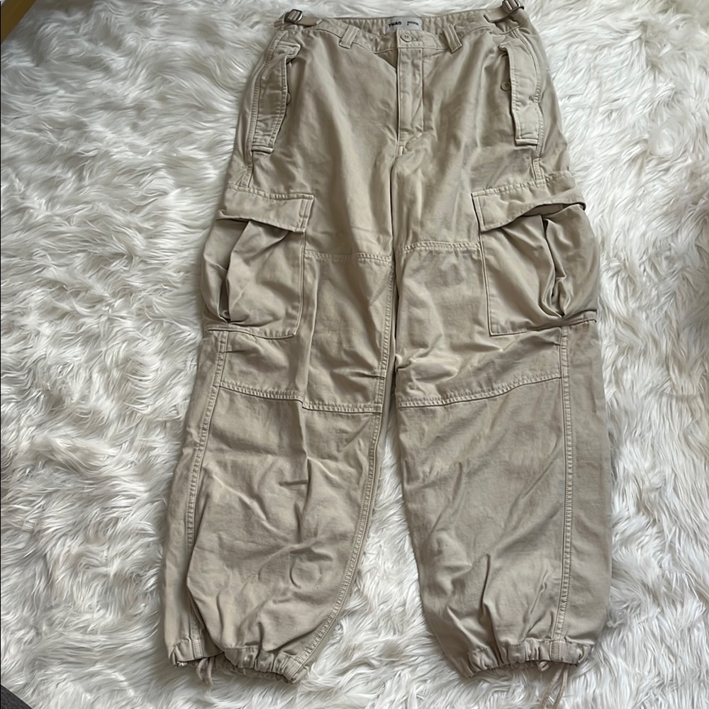 Aritzia Tan Cargo Pants Relaxed Fit